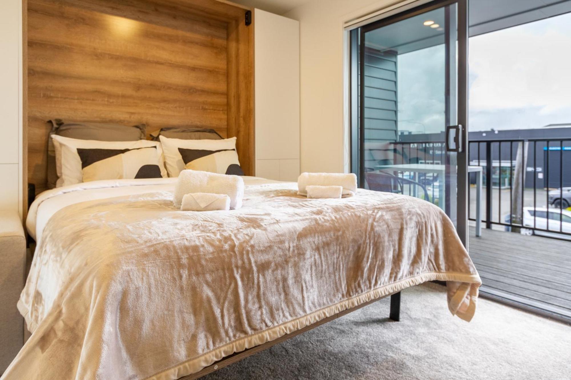 Luxurious Studio Prime Location City Centre Christchurch Exterior photo